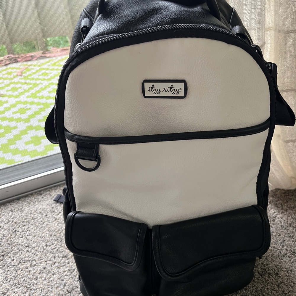 Itzy Ritzy Boss Diaper Bag